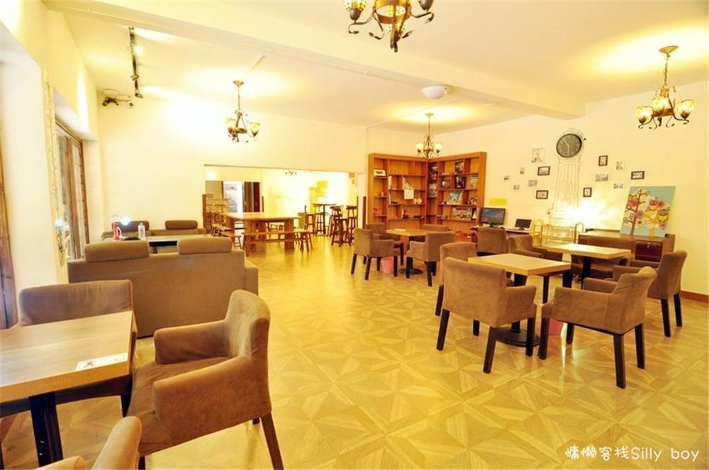 Renli Hotel Chengdu Exterior photo