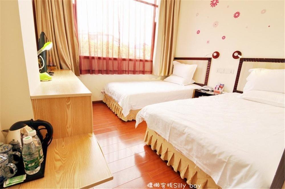 Renli Hotel Chengdu Exterior photo