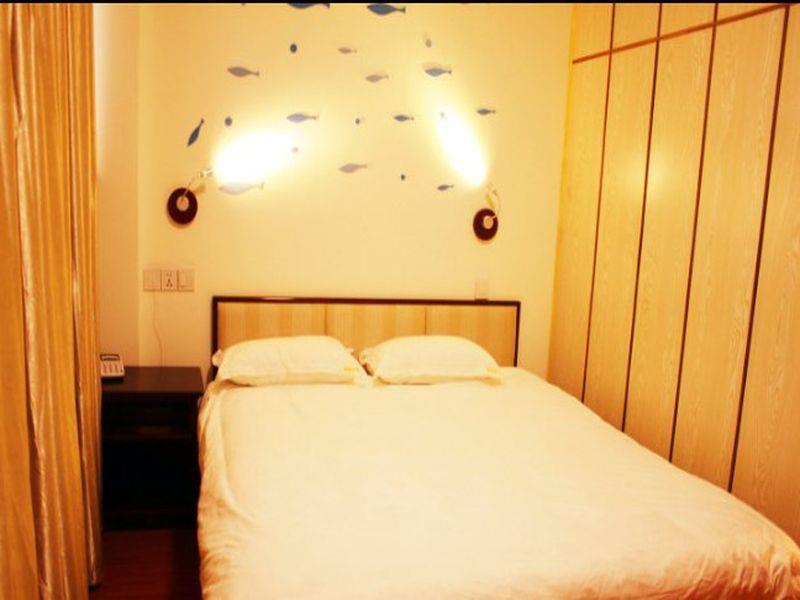 Renli Hotel Chengdu Exterior photo